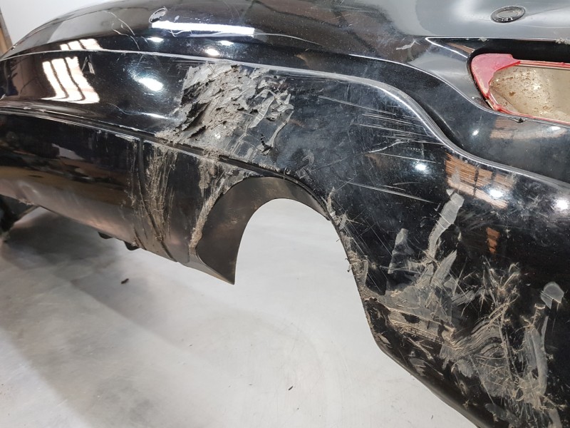 Recambio de paragolpes trasero para jeep gr. cherokee iv 4x4 referencia OEM IAM 68334936AB  