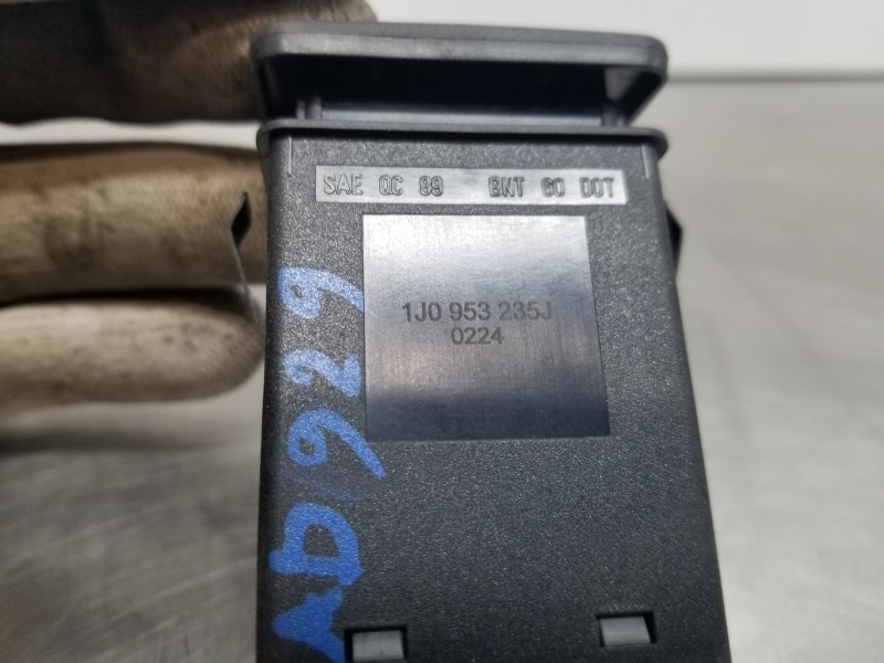 Recambio de warning para seat leon (1m1) signa referencia OEM IAM 1J0953235J 1J0953235J01C 