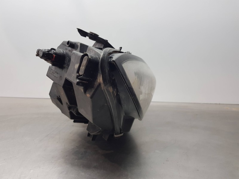Recambio de faro derecho para bmw serie 3 berlina (g20) sport referencia OEM IAM 63118496150 9481696 94816960301103232