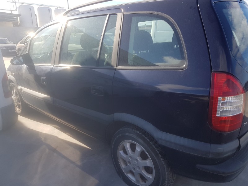 opel zafira a del año 2001