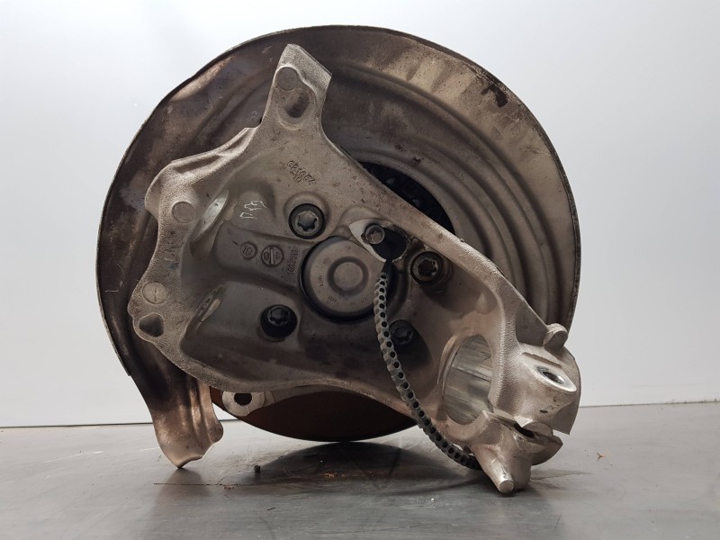 Recambio de mangueta delantera derecha para bmw serie 3 berlina (g20) sport referencia OEM IAM 31216878610  