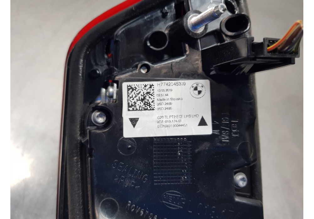 Recambio de piloto trasero izquierdo interior para bmw serie 3 berlina (g20) sport referencia OEM IAM 63217420453  