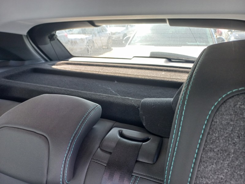 peugeot 3008 del año 2021