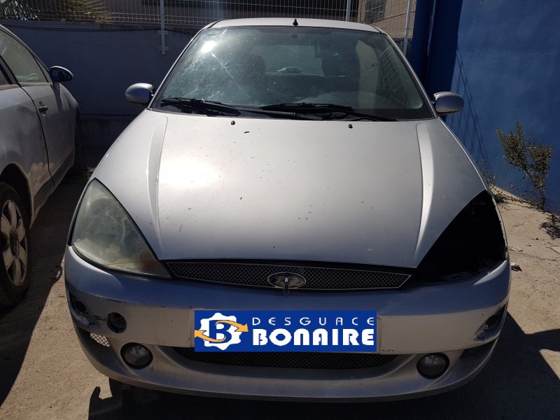 ford focus berlina (cak) del año 2003