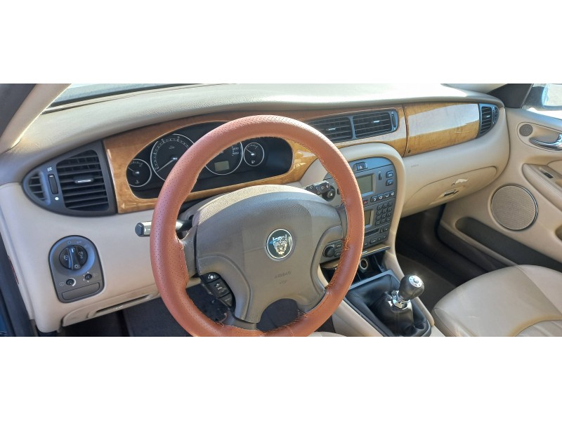 jaguar x-type del año 2003