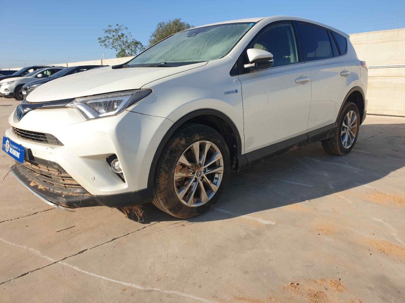 toyota rav 4 del año 2018