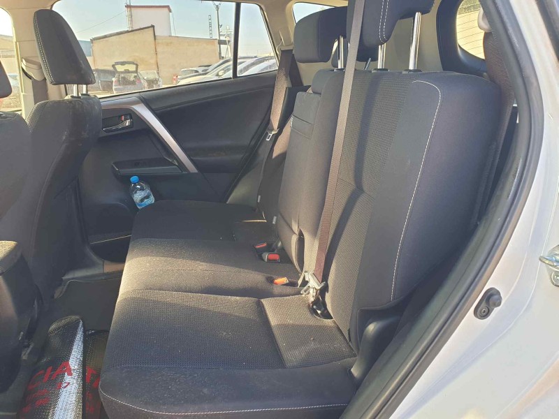 toyota rav 4 del año 2018