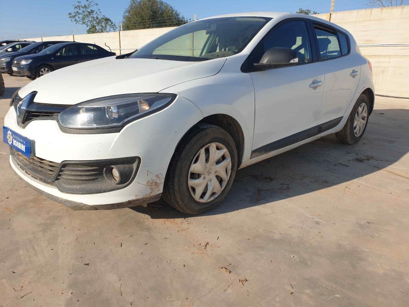 renault megane iii berlina 5 p del año 2014