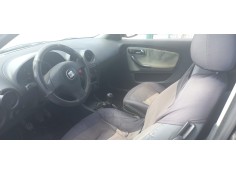 seat ibiza (6l1) del año 2003 2