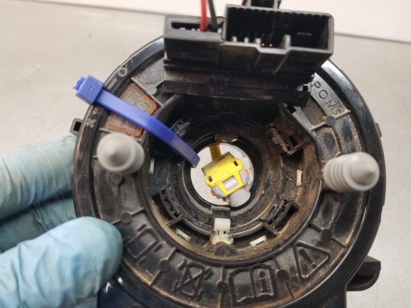 Recambio de anillo airbag para hyundai kona suv referencia OEM IAM 93490G3130  