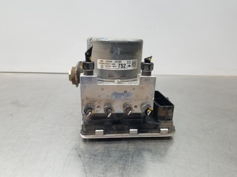 Recambio de abs para hyundai kona suv referencia OEM IAM 58900J9100 06210256044 