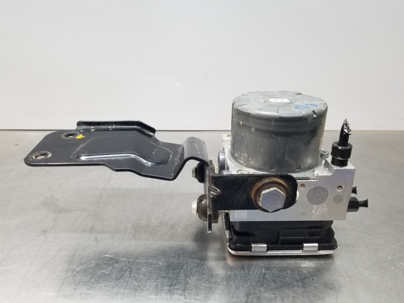 Recambio de abs para hyundai kona suv referencia OEM IAM 58900J9100 06210256044 