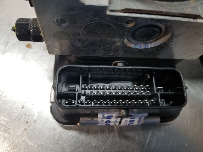 Recambio de abs para hyundai kona suv referencia OEM IAM 58900J9100 06210256044 