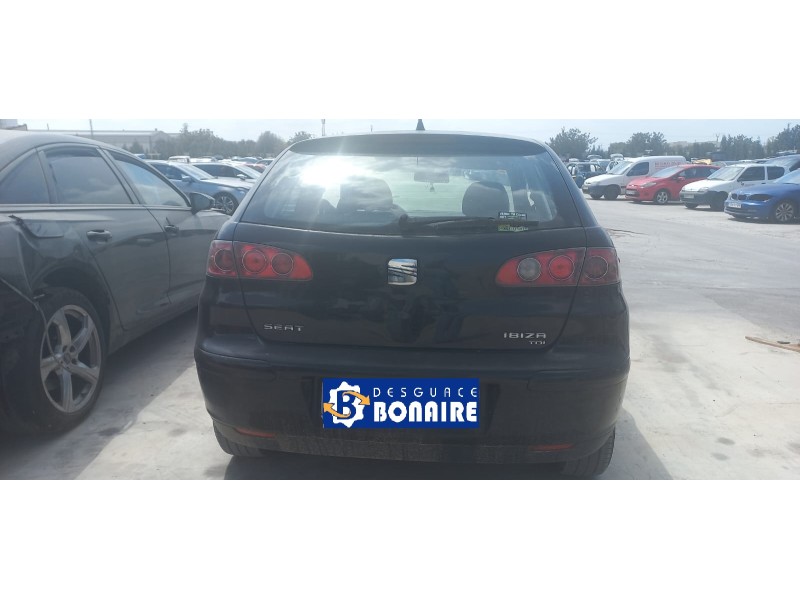 seat ibiza (6l1) del año 2003