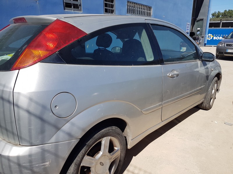 ford focus berlina (cak) del año 2003