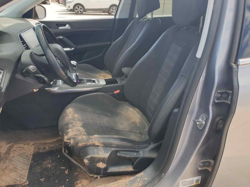 peugeot 308 del año 2019