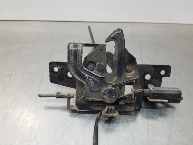Recambio de cerradura capot para hyundai kona suv referencia OEM IAM 81130J9000  