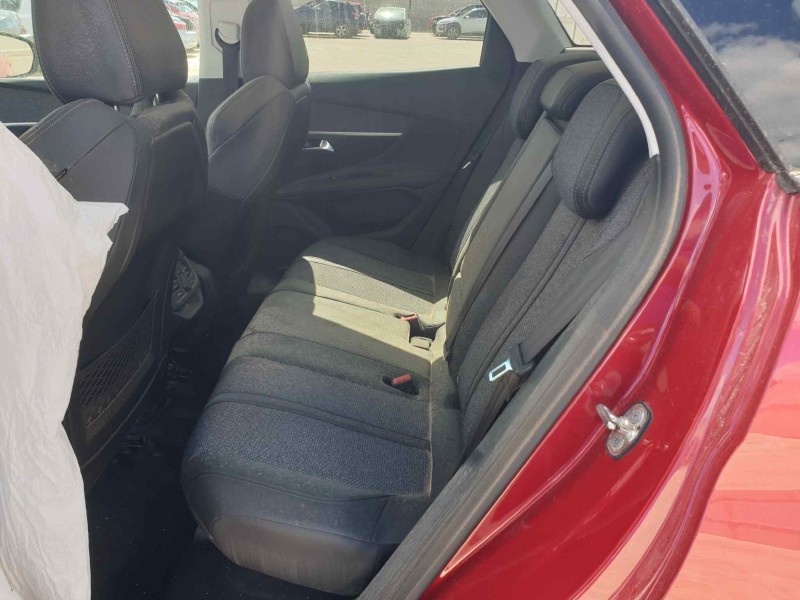 peugeot 3008 del año 2018