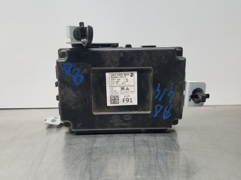 Recambio de modulo confort para hyundai kona suv referencia OEM IAM 954A0J9510  