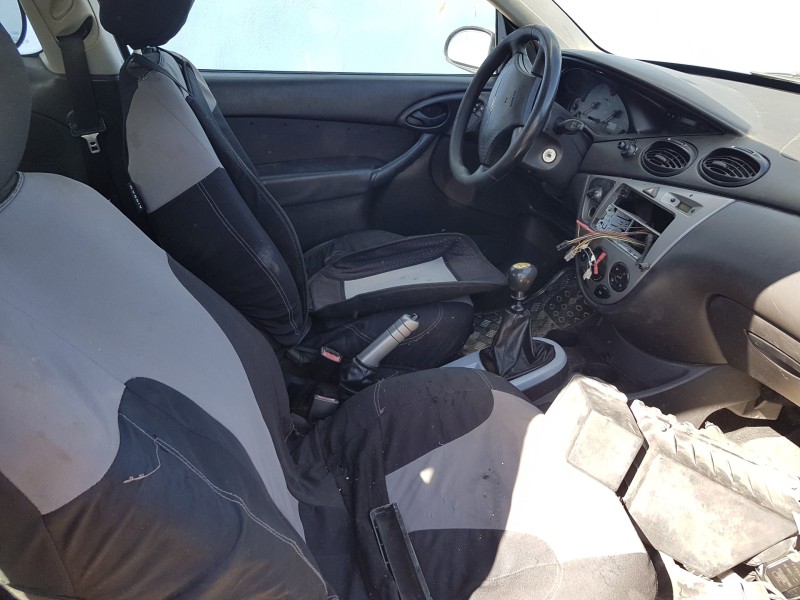 ford focus berlina (cak) del año 2003