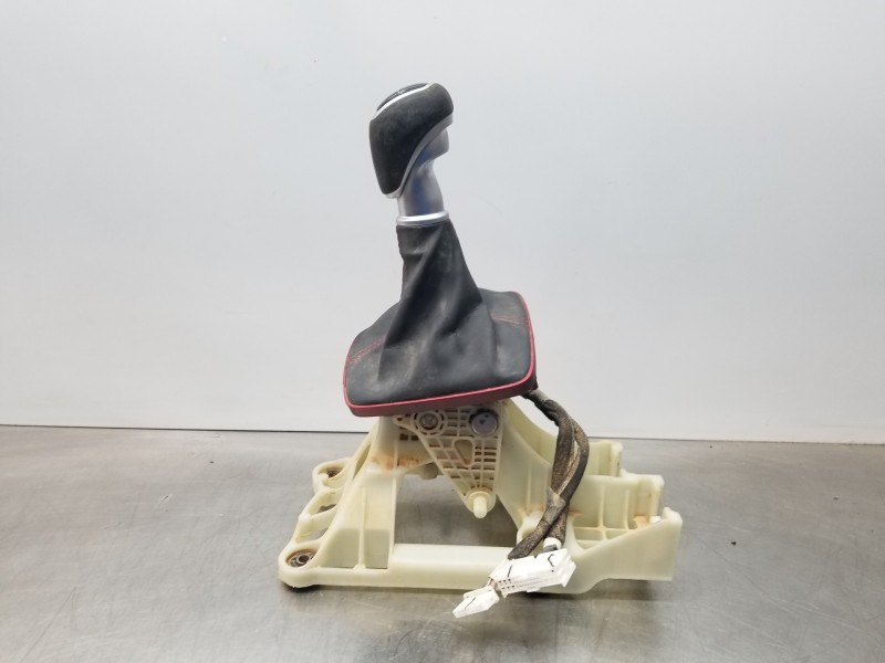 Recambio de palanca cambio para hyundai kona suv referencia OEM IAM 43700J9110STE  