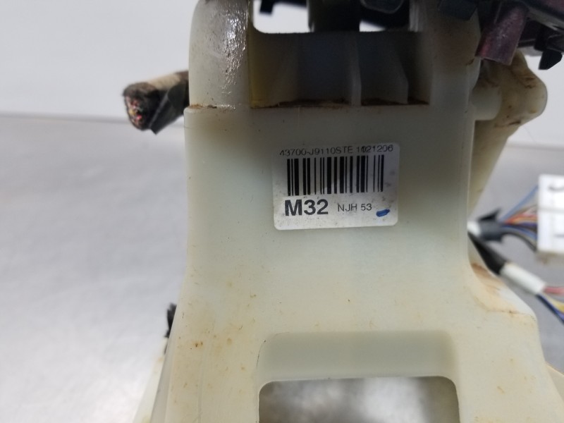 Recambio de palanca cambio para hyundai kona suv referencia OEM IAM 43700J9110STE  