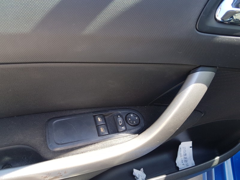 peugeot 308 del año 2010