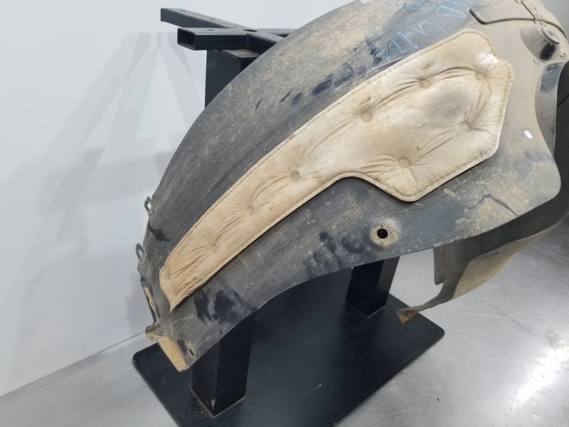 Recambio de paso rueda para hyundai kona suv referencia OEM IAM 86811J9000  