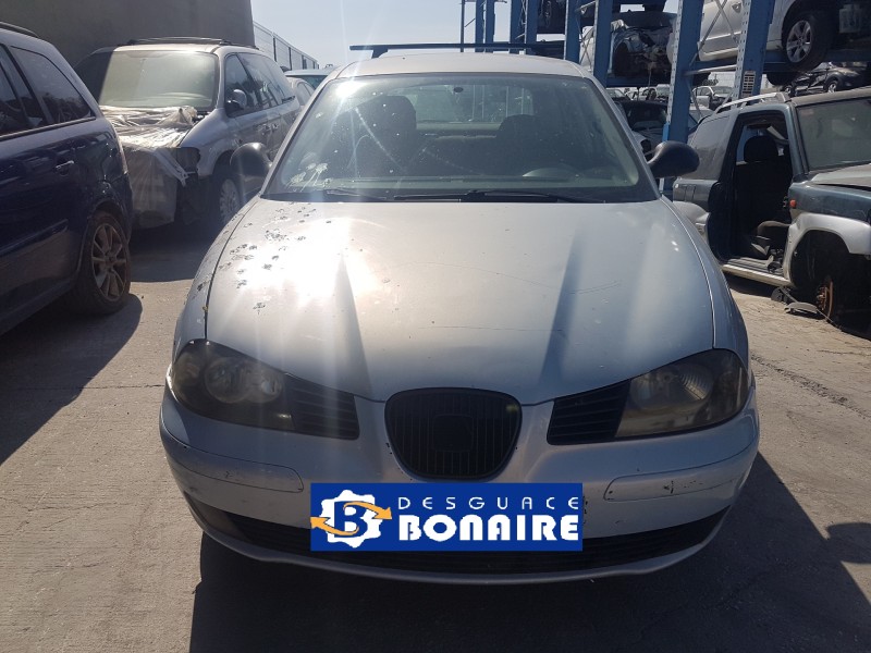 seat ibiza (6l1) del año 2004