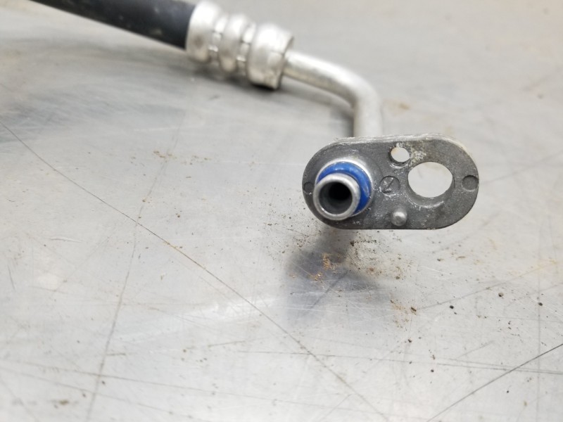 Recambio de tubos aire acondicionado para hyundai kona suv referencia OEM IAM 97777J9150 97775J9150 