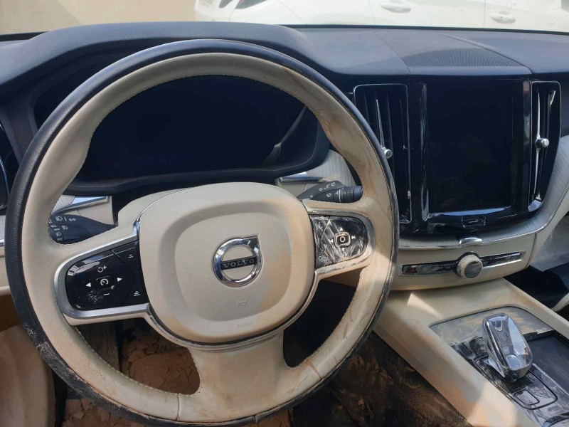 volvo xc60 del año 2023