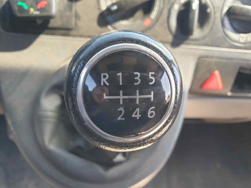 volkswagen t5 transporter/furgoneta del año 2004