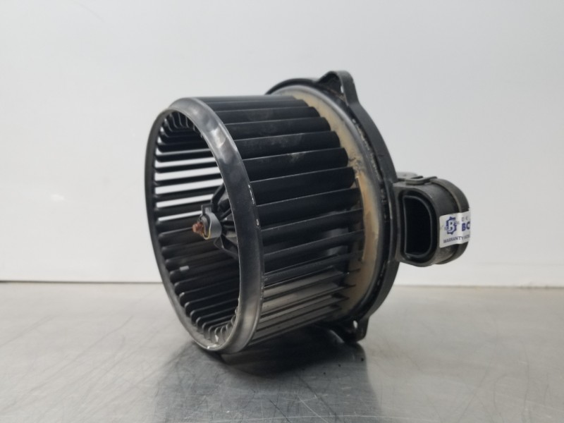 Recambio de motor calefaccion para hyundai kona suv referencia OEM IAM 97113H8000 F00S3B2570 