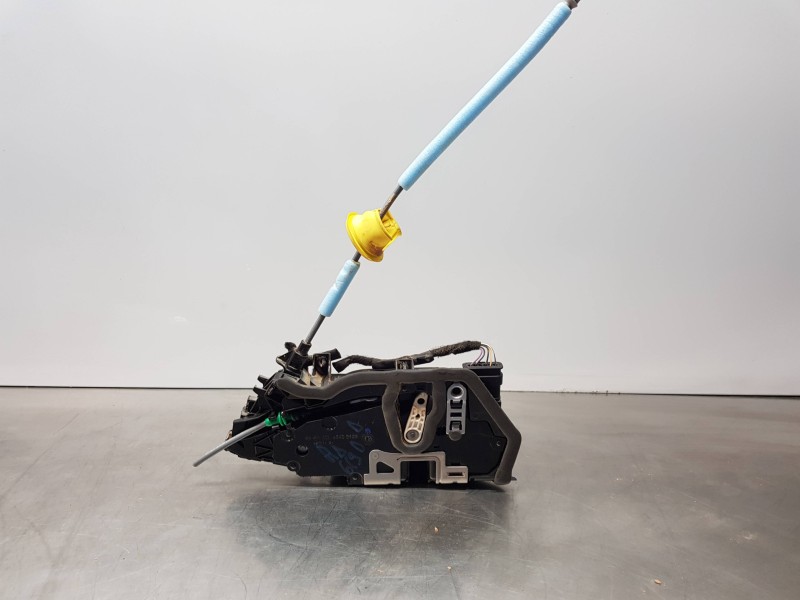 Recambio de cerradura puerta delantera derecha para bmw serie 3 berlina (g20) sport referencia OEM IAM 51217445044 7445044 