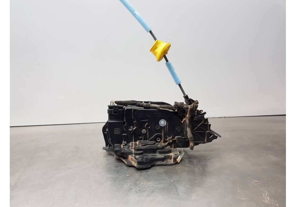 Recambio de cerradura puerta delantera derecha para bmw serie 3 berlina (g20) sport referencia OEM IAM 51217445044 7445044 