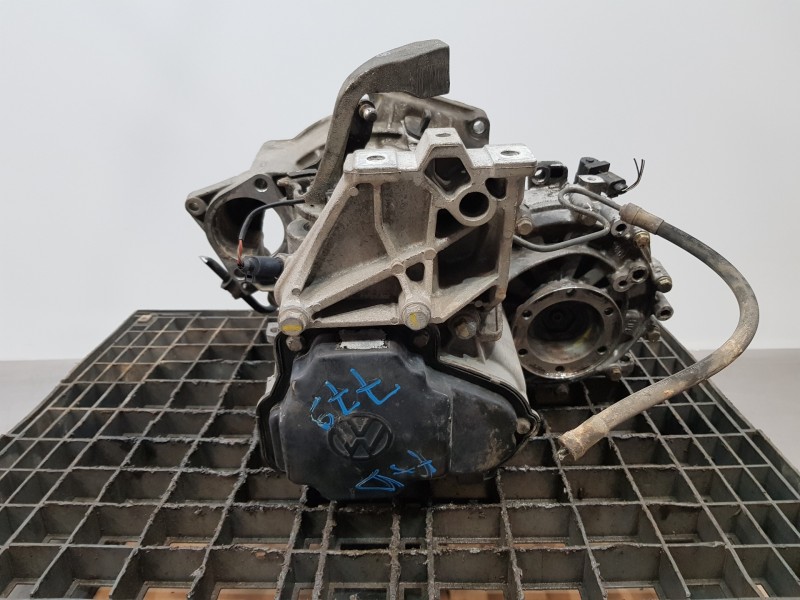 Recambio de caja cambios para audi tt (8n3/8n9) ambition referencia OEM IAM DZF   Recambio de caja cambios para audi tt (8n3/8n9) ambition referencia OEM IAM DZF