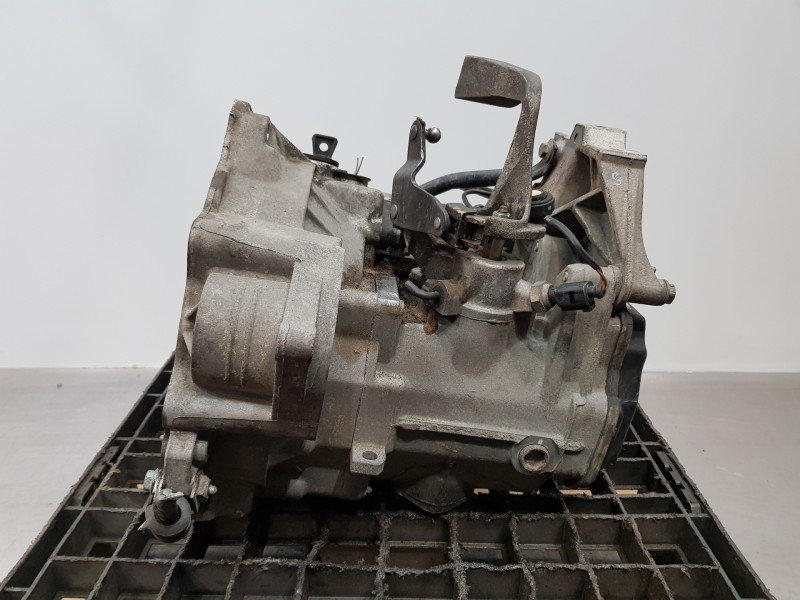 Recambio de caja cambios para audi tt (8n3/8n9) ambition referencia OEM IAM DZF   Recambio de caja cambios para audi tt (8n3/8n9) ambition referencia OEM IAM DZF