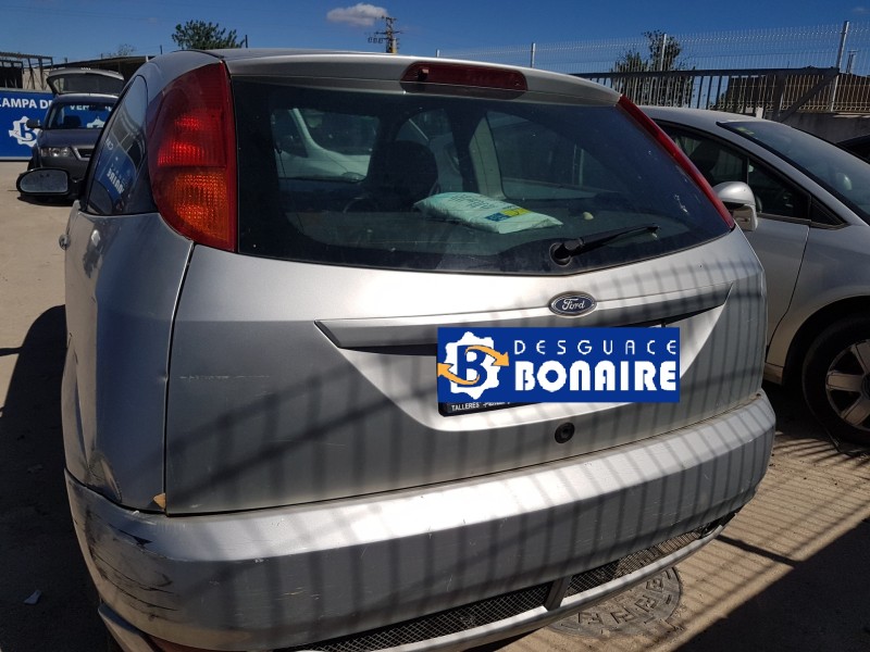 ford focus berlina (cak) del año 2003