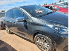 peugeot 208 del año 1950 2