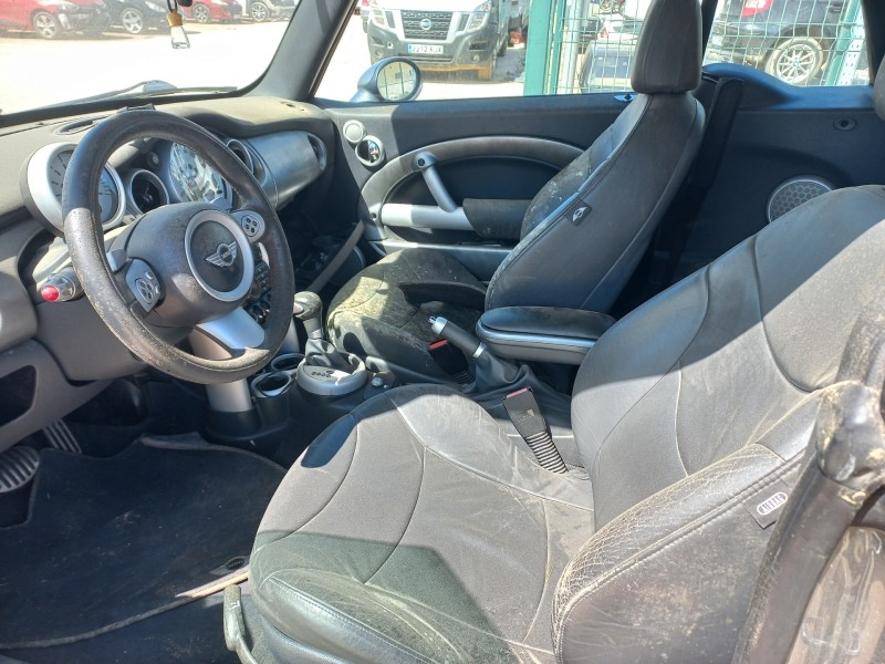 bmw mini cabrio (r52) del año 2007