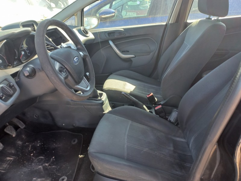 ford fiesta (cb1) del año 2009