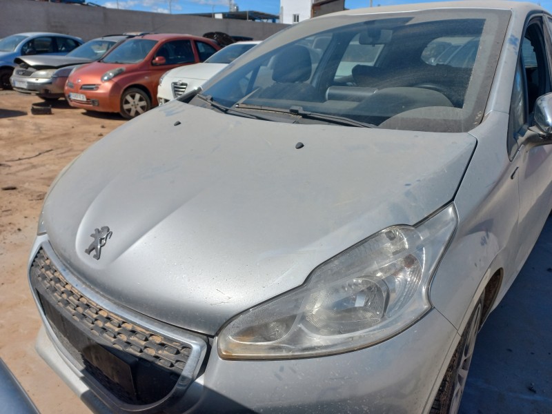 peugeot 208 del año 2014