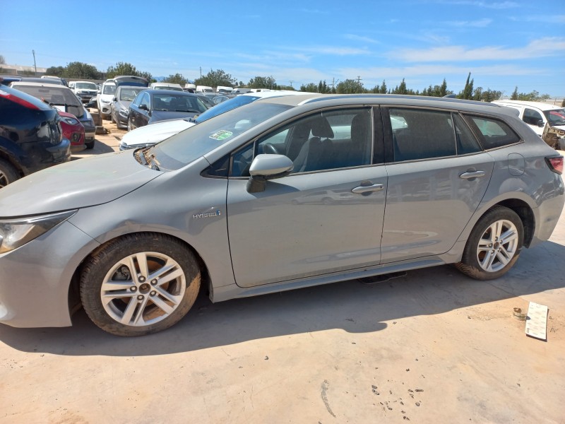 toyota corolla touring sports (e21) del año 2024