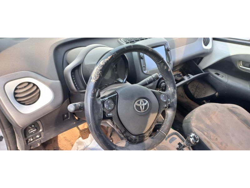 toyota aygo del año 2021