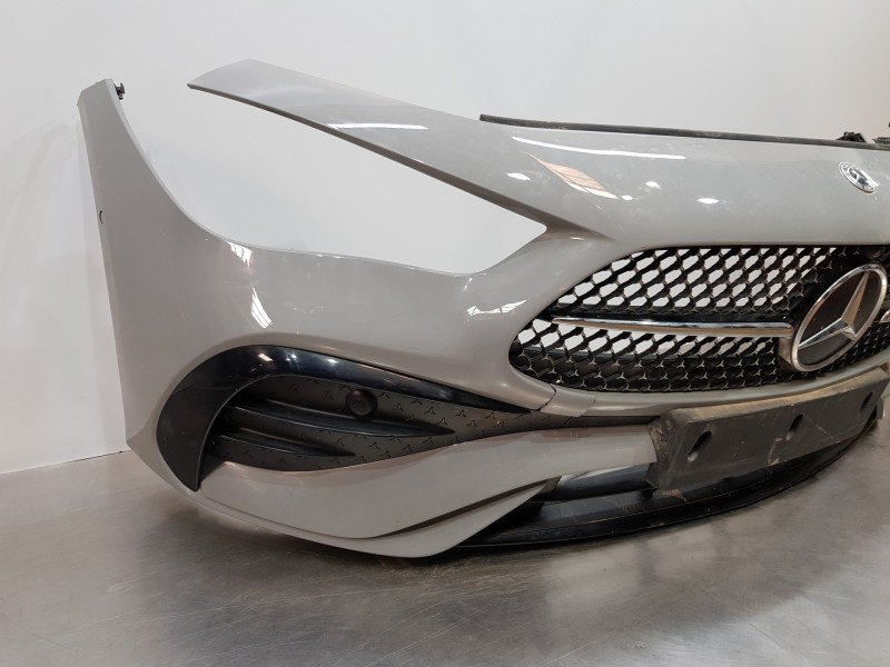 Recambio de paragolpes delantero para mercedes clase c (w206) 220 d referencia OEM IAM A23688556039999 A0008882300 A2368855603