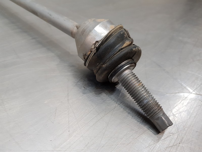 Recambio de barra torsion para mercedes clase c (w206) 220 d referencia OEM IAM A2063231900  
