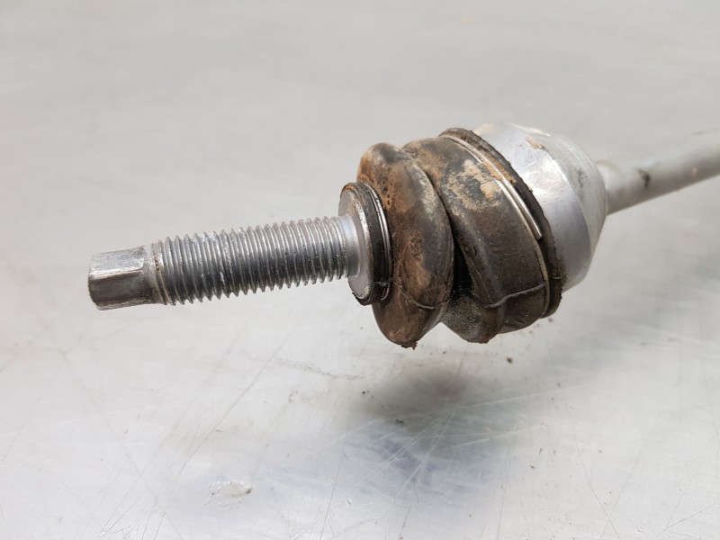 Recambio de barra torsion para mercedes clase c (w206) 220 d referencia OEM IAM A2063231900  