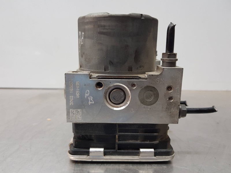 Recambio de abs para volkswagen caddy ocio trendline referencia OEM IAM 7E0614517M 10022008244  Recambio de abs para volkswagen caddy ocio trendline referencia OEM IAM 7E0614517M 10022008244