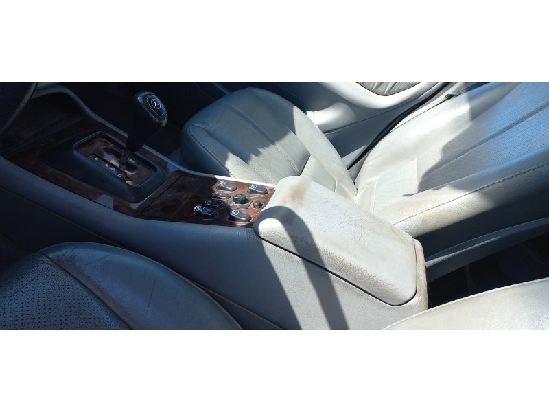 mercedes clase m (w163) del año 2001