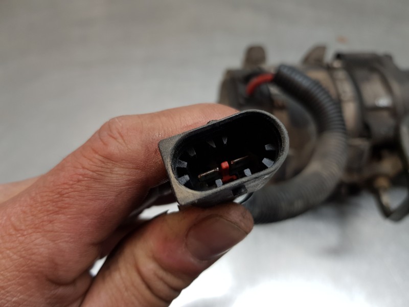 Recambio de bomba direccion para peugeot 106 (s2) max referencia OEM IAM 40079C 9641148480 